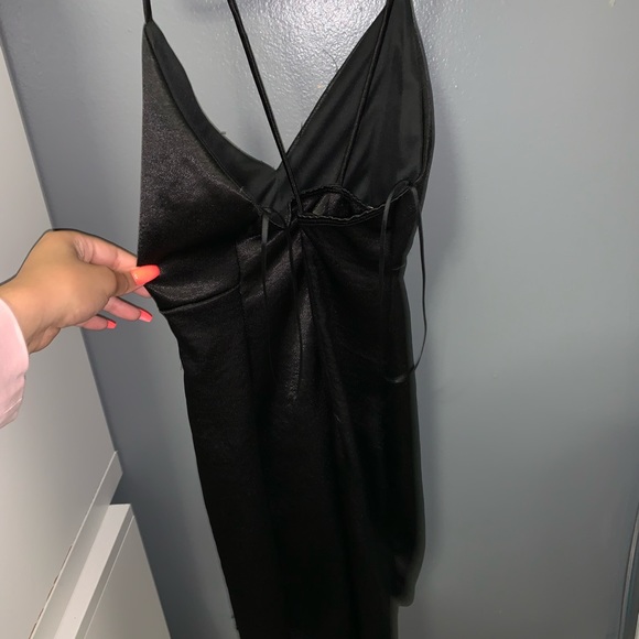 Two mini dresses - Picture 4 of 4